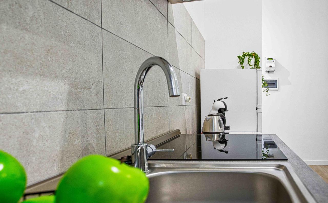 Joivy Warm And Inviting Flat With Balcony Apartment Milano Ngoại thất bức ảnh
